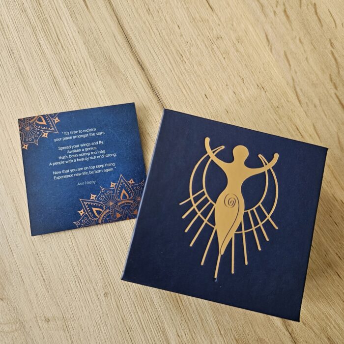 Kristallen vrouwentorso in luxe cadeauverpakking - Afbeelding 2